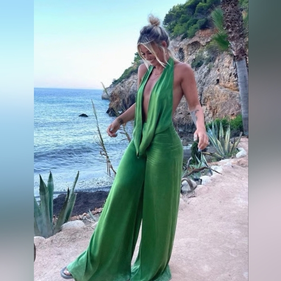 Rat & Boa Vibrant Green Plunge Jumpsuit - Picture 1 of 7
